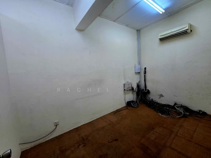 Shop for Rent in Bukit Rahman Putra (Sungai Buloh) - Rachel Chu - Interior - PropertyGuru.com.my