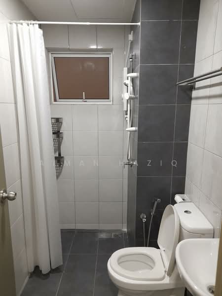 Condominium for Rent at Puncak 7 - Aiman Haziq - Bathroom - PropertyGuru.com.my