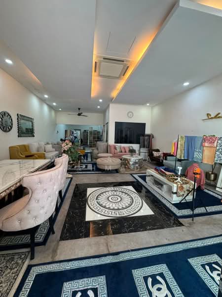 Shop for Sale in Saujana Utama (Selangor) - Wan Azlan Ahmad - PropertyGuru.com.my