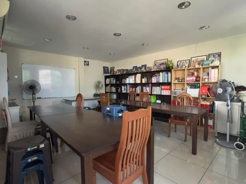 Rumah Teres 2 Tingkat untuk Dijual di Penampang (Sabah) - Grace Teo - Study - PropertyGuru.com.my