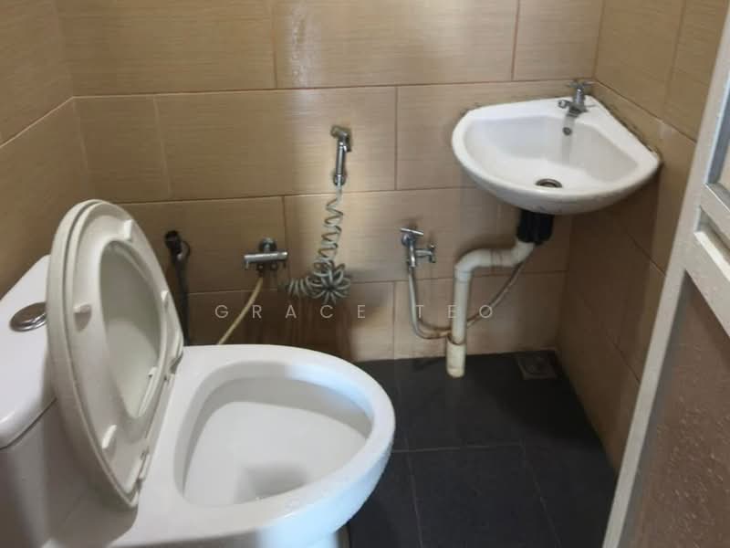 Rumah Teres 2 Tingkat untuk Dijual di Penampang (Sabah) - Grace Teo - Bathroom - PropertyGuru.com.my