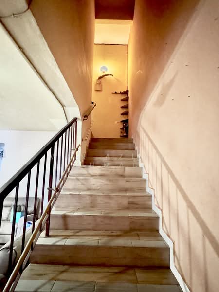 Rumah Teres 2 Tingkat untuk Dijual di Taman Sri Aman (Lukut) - Wan Azlan Ahmad - PropertyGuru.com.my