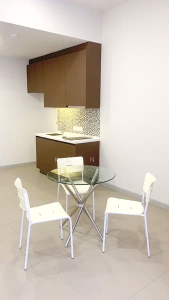 Servis Apartment untuk Disewa di Seventeen Mall & Residences (Biji Living) - KC Ng - Kitchen - PropertyGuru.com.my