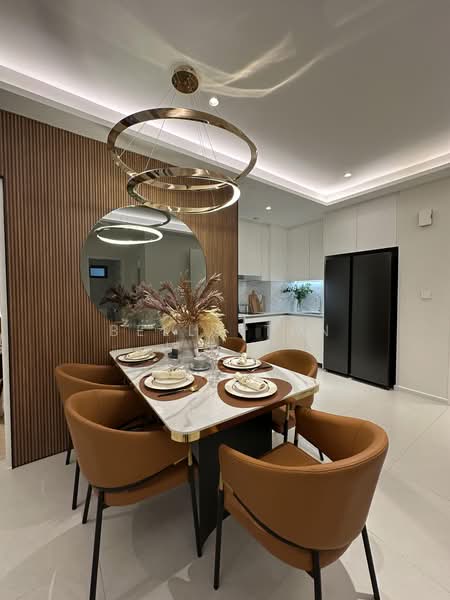 Servis Apartment untuk Dijual di Skypark Kepler @ Lido Waterfront Boulevard - Bella Tan - Dining Room - PropertyGuru.com.my
