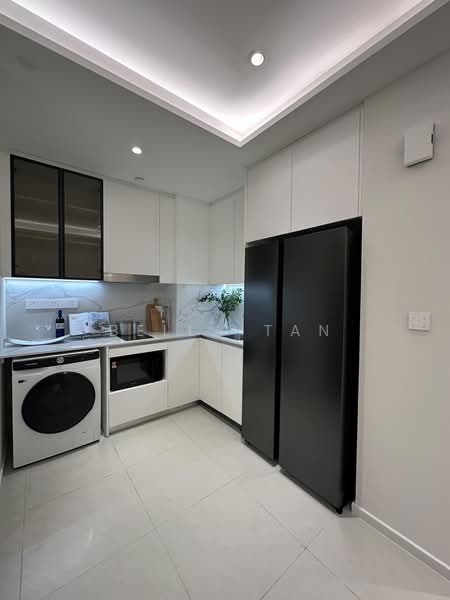 Servis Apartment untuk Dijual di Skypark Kepler @ Lido Waterfront Boulevard - Bella Tan - Kitchen - PropertyGuru.com.my