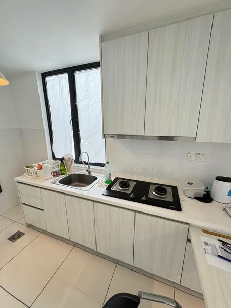 Service Residence for Sale at Residences @ 1 Tebrau - Aiden Goh - Kitchen - PropertyGuru.com.my