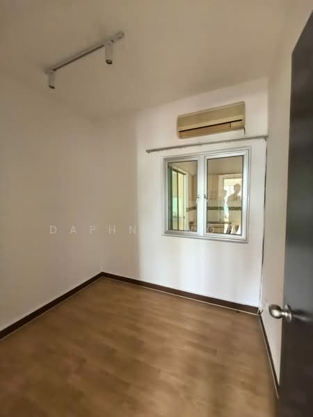 Servis Apartment untuk Dijual di Kuchai Avenue - Daphne Wong - PropertyGuru.com.my