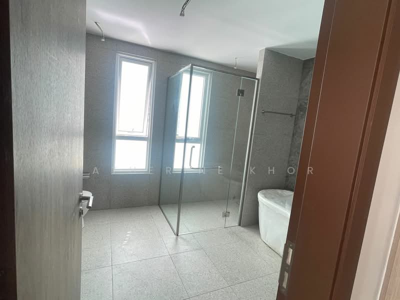 Rumah Berkembar untuk Disewa di Tanjung Tokong (Penang) - Katherine Khor - Bathroom - PropertyGuru.com.my