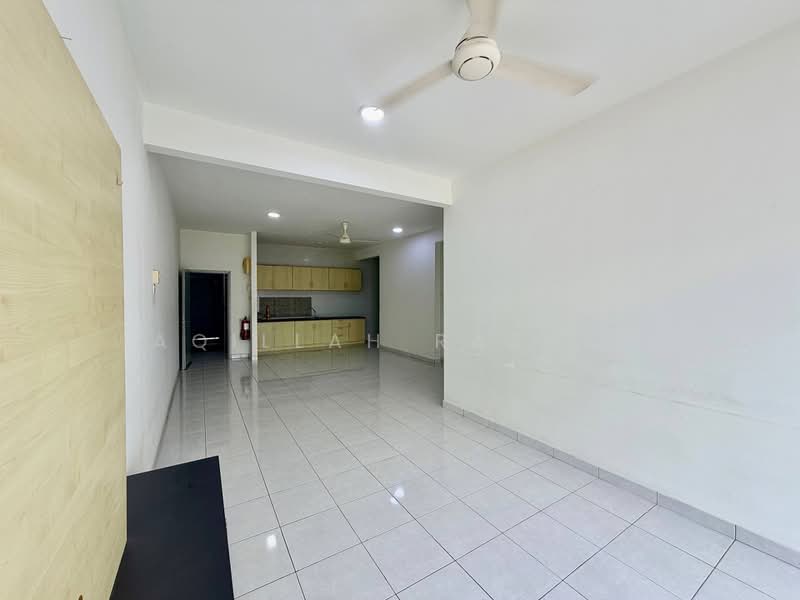 Apartment for Sale at Puncak Saujana - Aqillah Razali - Kitchen - PropertyGuru.com.my