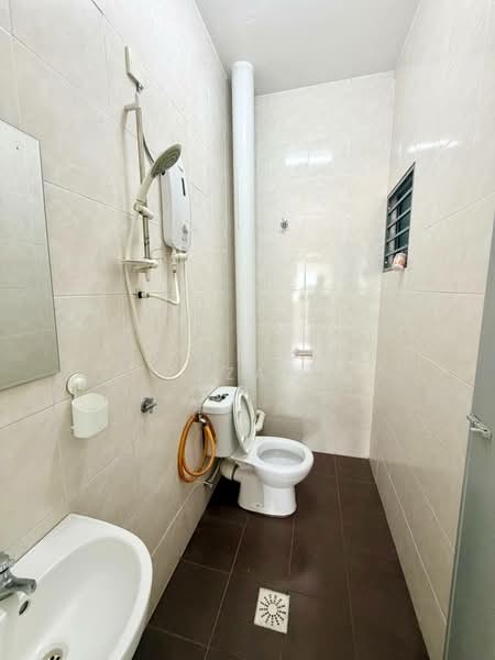 Apartment for Sale at Puncak Saujana - Aqillah Razali - Bathroom - PropertyGuru.com.my
