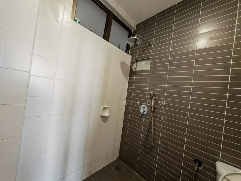 Service Residence for Sale at Palazio - Zack Chow - Bathroom - PropertyGuru.com.my