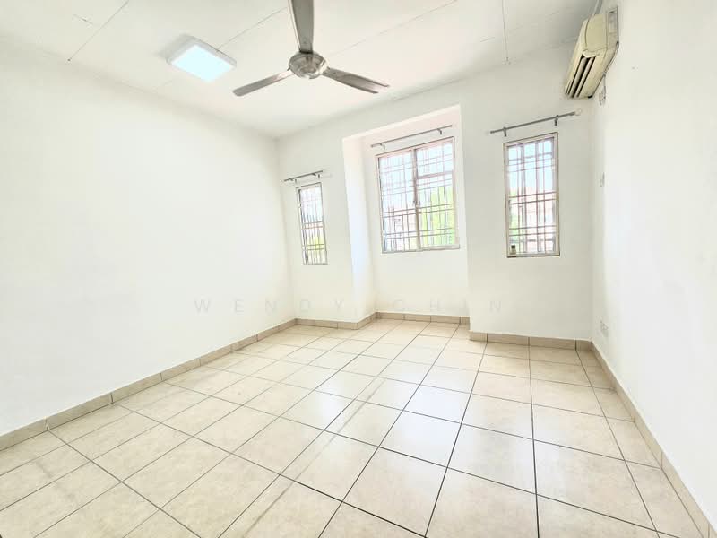 Rumah Teres 2 Tingkat untuk Dijual di Taman Putra Prima (Puchong) - Wendy Chin - PropertyGuru.com.my