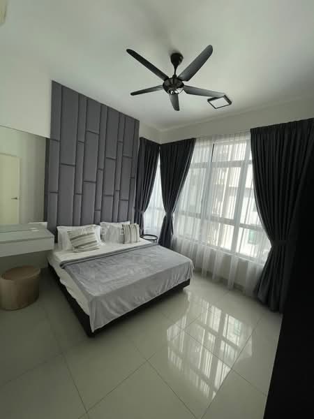 Kondominium untuk Disewa di Grand View - Abby Woo - Bedroom - PropertyGuru.com.my
