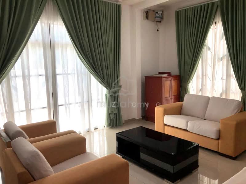 Rumah Banglo untuk Dijual di Taman Bukit Kempas (Tampoi) - Jasz Ong - Living Room - PropertyGuru.com.my