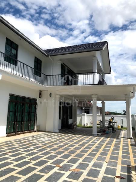 Rumah Banglo untuk Dijual di Taman Bukit Kempas (Tampoi) - Jasz Ong - PropertyGuru.com.my