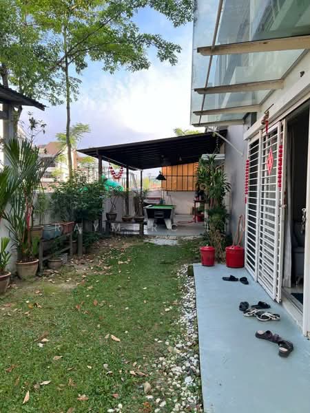 2.5-storey Terraced House for Sale in Bandar Country Homes (Rawang) - Raymerc Lim - Garden - PropertyGuru.com.my