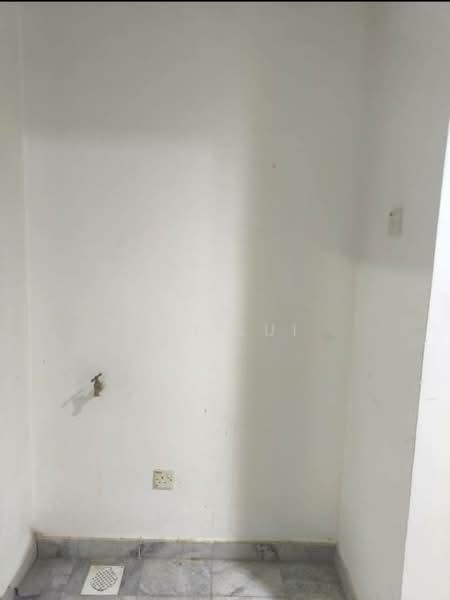 Condominium for Sale at Polo Park - Lui Lui - Interior - PropertyGuru.com.my