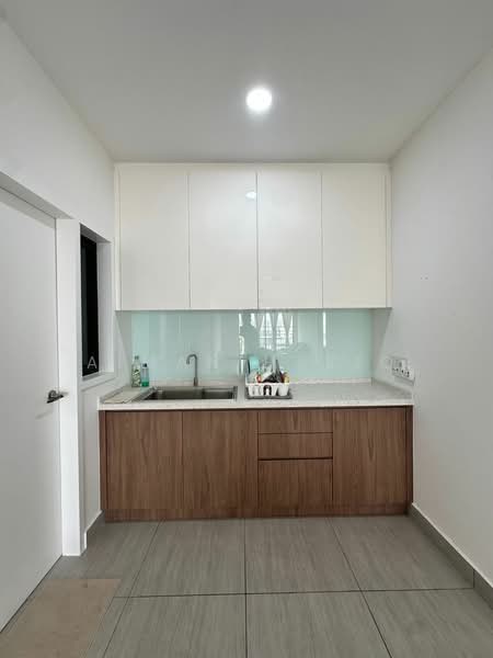 Kondominium untuk Disewa di Tuai Residence - Aiman Haziq - Kitchen - PropertyGuru.com.my
