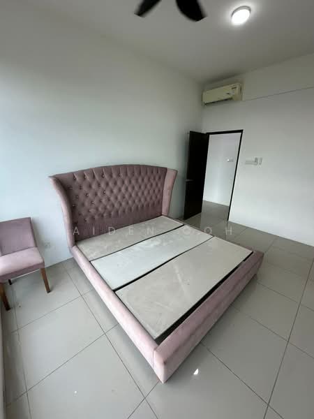Service Residence for Sale at 8Scape Residence @ Sutera - Aiden Goh - Bedroom - PropertyGuru.com.my