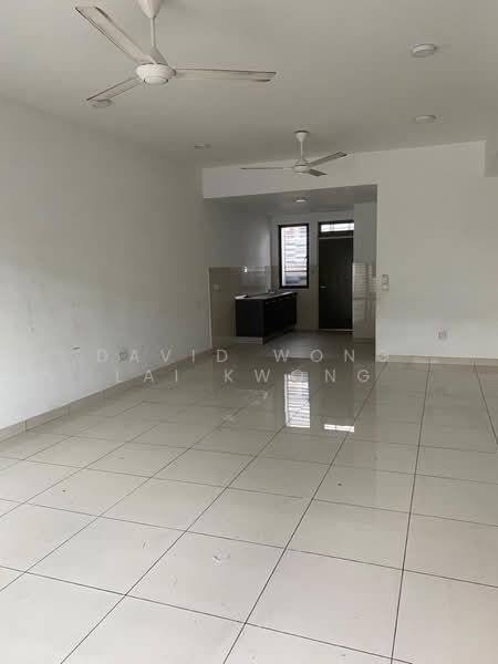 2-storey Terraced House for Sale in Elmina West (Sungai Buloh) - David Wong Lai Kwong - Kitchen - PropertyGuru.com.my