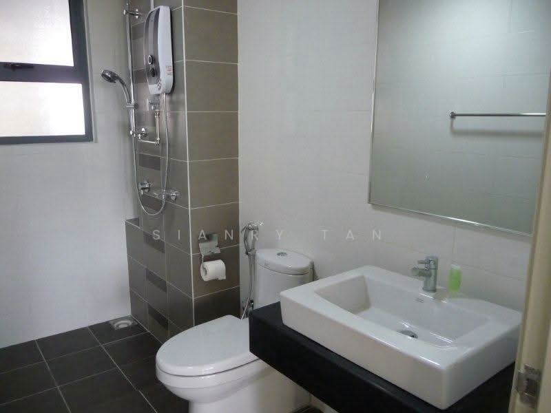 Kondominium untuk Dijual di Covillea - Sianry Tan - Bathroom - PropertyGuru.com.my