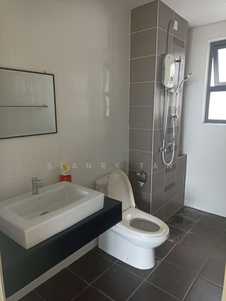 Kondominium untuk Dijual di Covillea - Sianry Tan - Bathroom - PropertyGuru.com.my