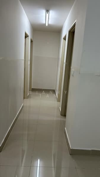 Kondominium untuk Dijual di Covillea - Sianry Tan - Corridor - PropertyGuru.com.my
