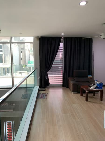 Zero-Lot Bungalow for Rent in Kota Kemuning (Shah Alam) - Ann . - Living Room - PropertyGuru.com.my