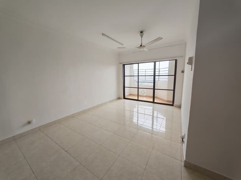 Pangsapuri untuk Dijual di Villamas Apartment - Keane . - Living Room - PropertyGuru.com.my