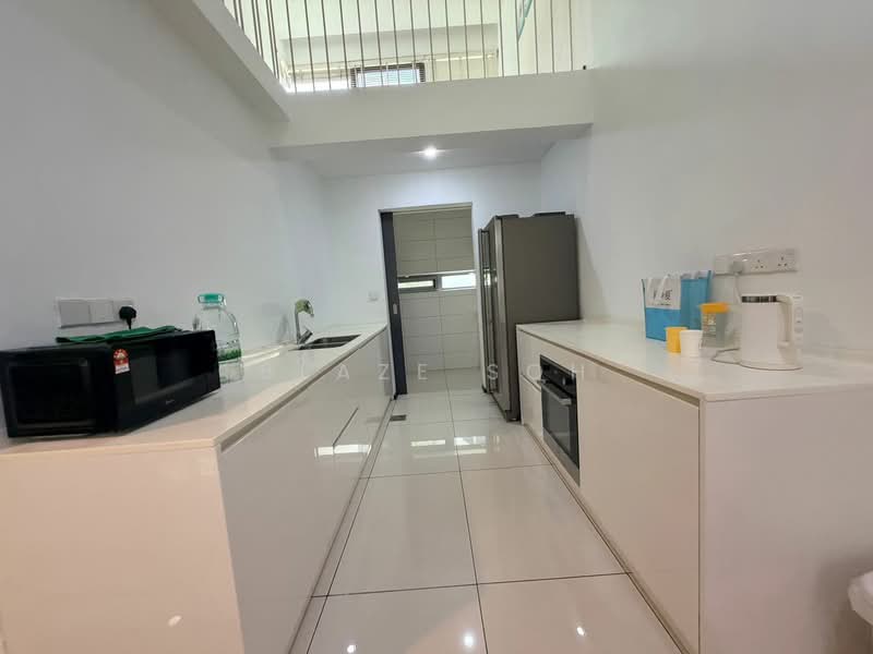 Kondominium untuk Disewa di The Breezeway - Blaze Soh - Kitchen - PropertyGuru.com.my