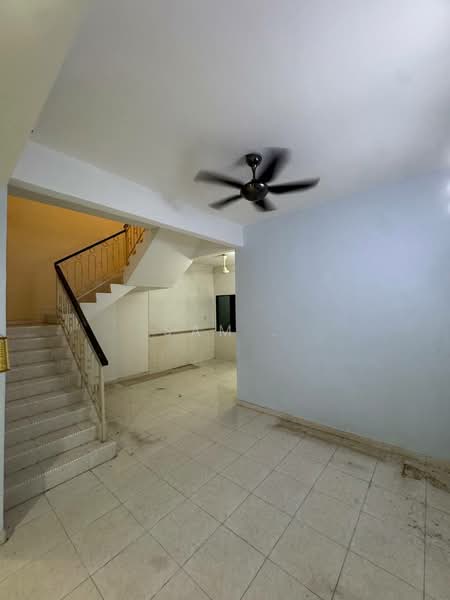 2-storey Terraced House for Sale in Bandar Baru Tambun (Tambun) - Sam . - Interior - PropertyGuru.com.my