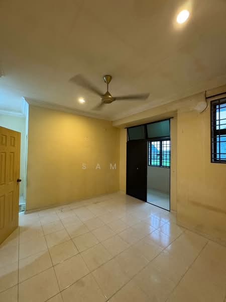 2-storey Terraced House for Sale in Bandar Baru Tambun (Tambun) - Sam . - Interior - PropertyGuru.com.my