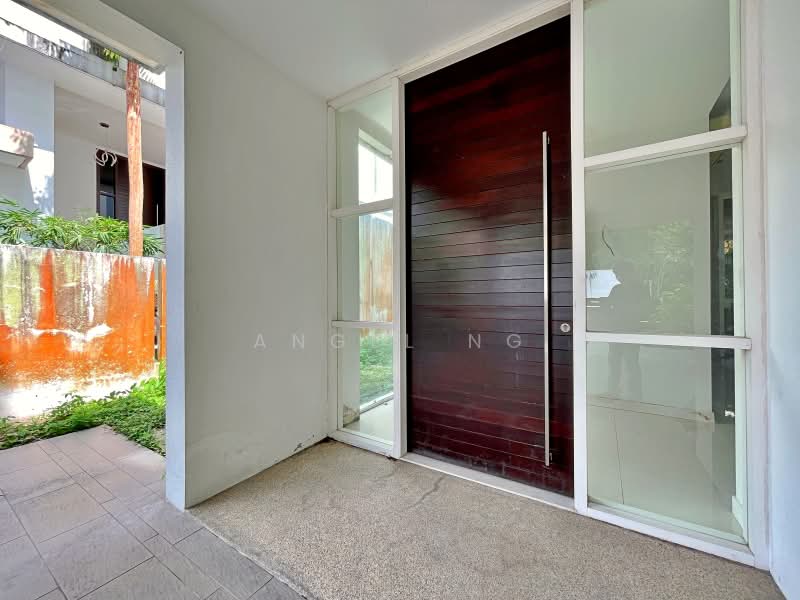 Rumah Banglo untuk Dijual di Bandar Sungai Long (Selangor) - Angel Ng - Entrance - PropertyGuru.com.my