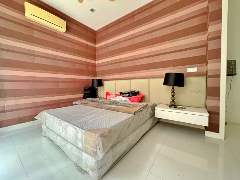 Rumah Banglo untuk Dijual di Bandar Sungai Long (Selangor) - Angel Ng - Bedroom - PropertyGuru.com.my
