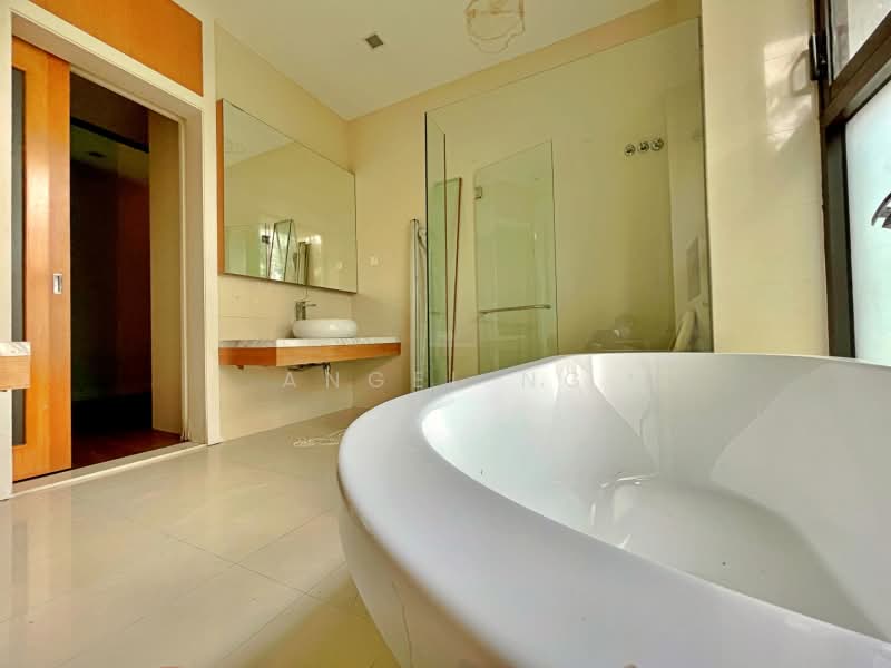 Rumah Banglo untuk Dijual di Bandar Sungai Long (Selangor) - Angel Ng - Bathroom - PropertyGuru.com.my