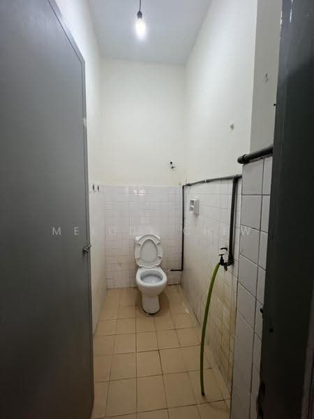 2-storey Terraced House for Rent in SS2 (Petaling Jaya) - melody chew - Bathroom - PropertyGuru.com.my