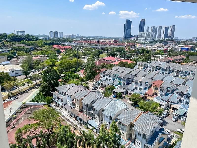 Condominium for Sale at Kondominium Kristal - Muz Hafiz - PropertyGuru.com.my