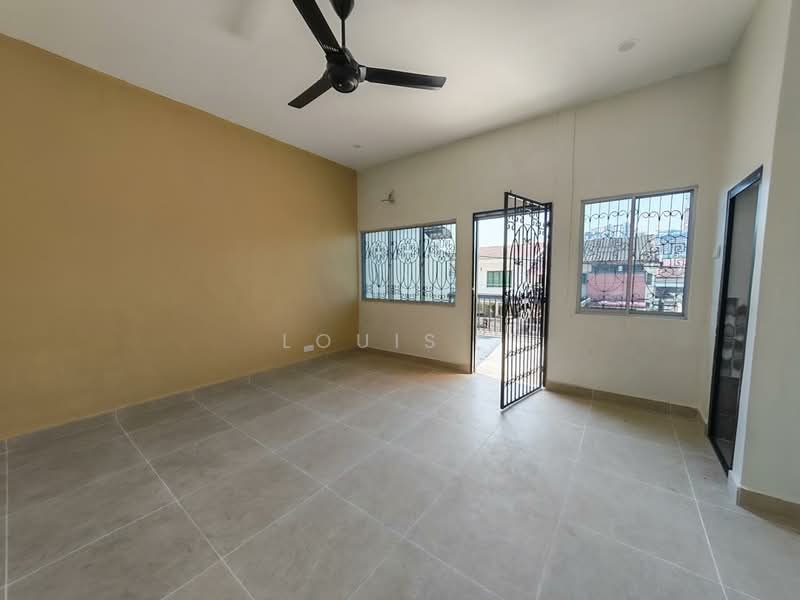 Rumah Berkembar untuk Dijual di Taman Cuepacs (Cheras) - Louis . - PropertyGuru.com.my