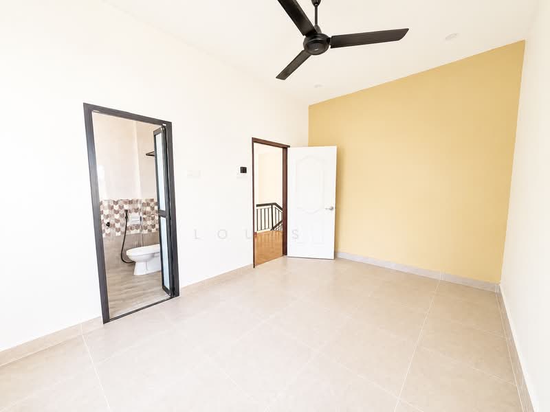Rumah Berkembar untuk Dijual di Taman Cuepacs (Cheras) - Louis . - PropertyGuru.com.my
