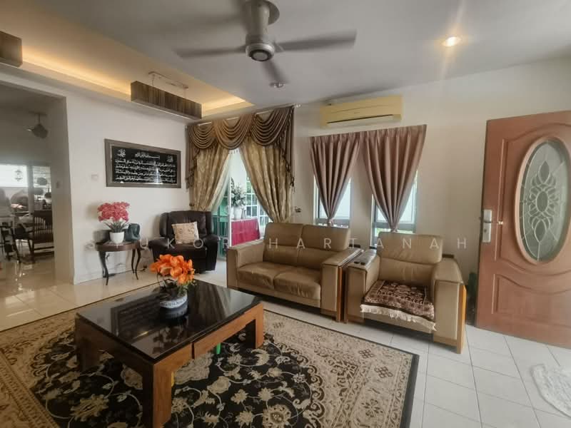 2-storey Terraced House for Sale in Bandar Bukit Raja (Klang) - Syukor Hartanah - Living Room - PropertyGuru.com.my