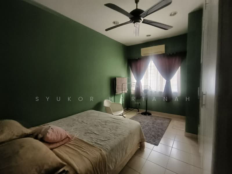 2-storey Terraced House for Sale in Bandar Bukit Raja (Klang) - Syukor Hartanah - Bedroom - PropertyGuru.com.my
