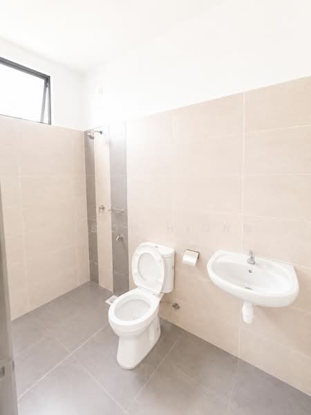 Rumah Kluster untuk Dijual di Taman Mutiara Mas (Skudai) - Anson Hiong - PropertyGuru.com.my