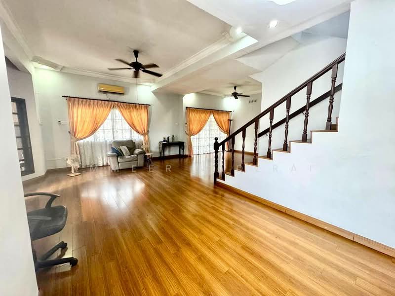 Semi-Detached House for Sale in Kajang (Selangor) - Ammeer Nadzrai - Living Room - PropertyGuru.com.my