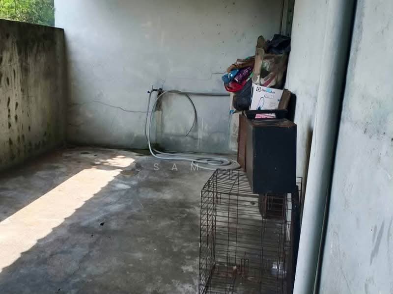 1-storey Terraced House for Sale in Taman Tasek Aman (Ipoh) - Sam . - PropertyGuru.com.my