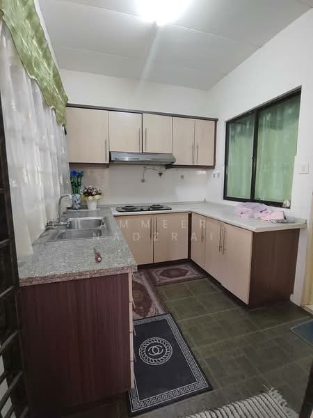 2-storey Terraced House for Sale in Desa Kasia (Nilai) - Ammeer Nadzrai - Kitchen - PropertyGuru.com.my