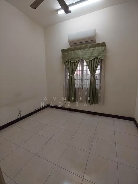 2-storey Terraced House for Sale in Desa Kasia (Nilai) - Ammeer Nadzrai - Interior - PropertyGuru.com.my