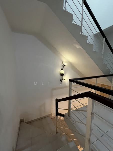 3-storey Terraced House for Sale in Sungai Ara (Penang) - Mei Lew - Interior - PropertyGuru.com.my