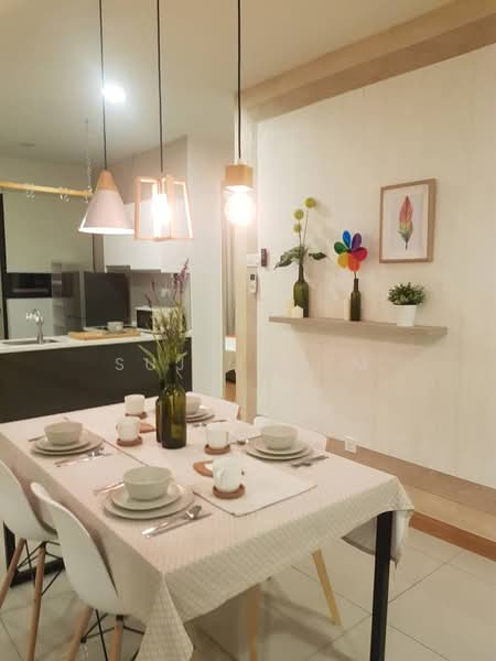 Servis Apartment untuk Disewa di KL Gateway Residences - Sujatha M - Dining Room - PropertyGuru.com.my