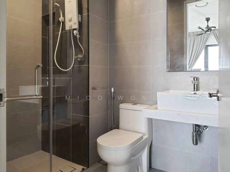 Servis Apartment untuk Disewa di The Clio 2 Residences - Mico Wong - Bathroom - PropertyGuru.com.my