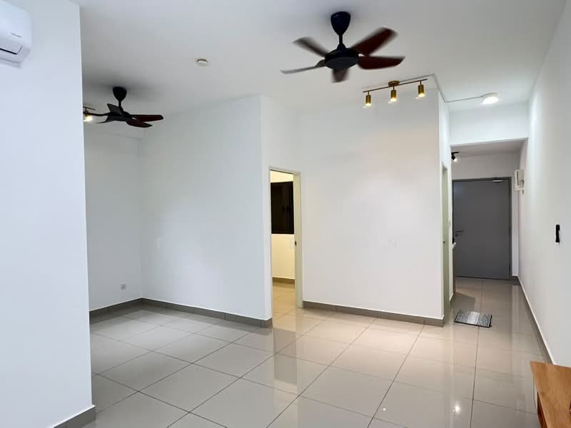 Servis Apartment untuk Disewa di 168 Park Residensi Selayang - Eugene Tan - Living Room - PropertyGuru.com.my